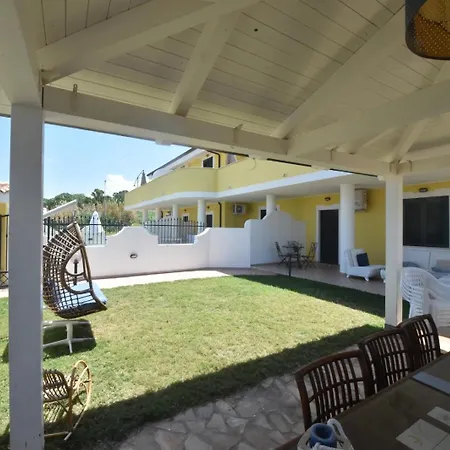 Maria Carmela Apartman Briatico